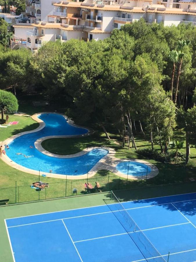 2-Bedroom And Living Room Apartment Near Campoamor Beach المظهر الخارجي الصورة
